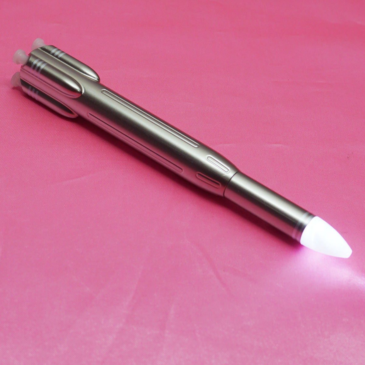 penhouse.in Space Explorer Rocket Launcher Silver Color Body Design With Light On Top Fine Tip Gel Pen SKU 55138