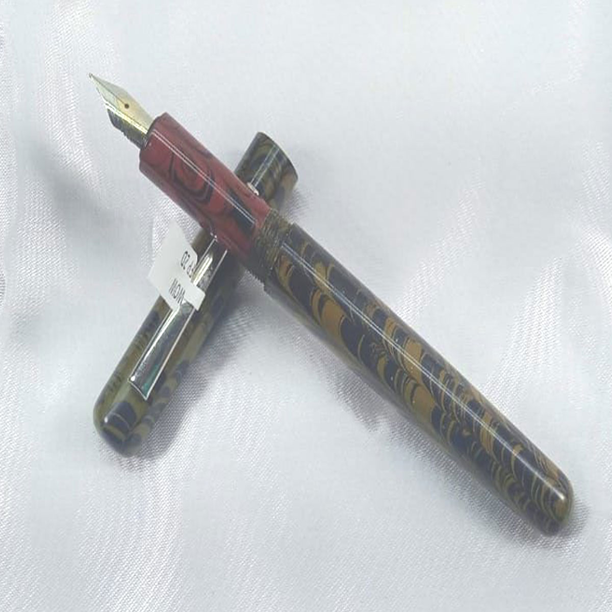 WOW Brand Model - 1002D Vaagai (வாகை) Handmade  Ebonite Pocket Pen with Red and Green Marble finish Body Black Color Section SKU 60025