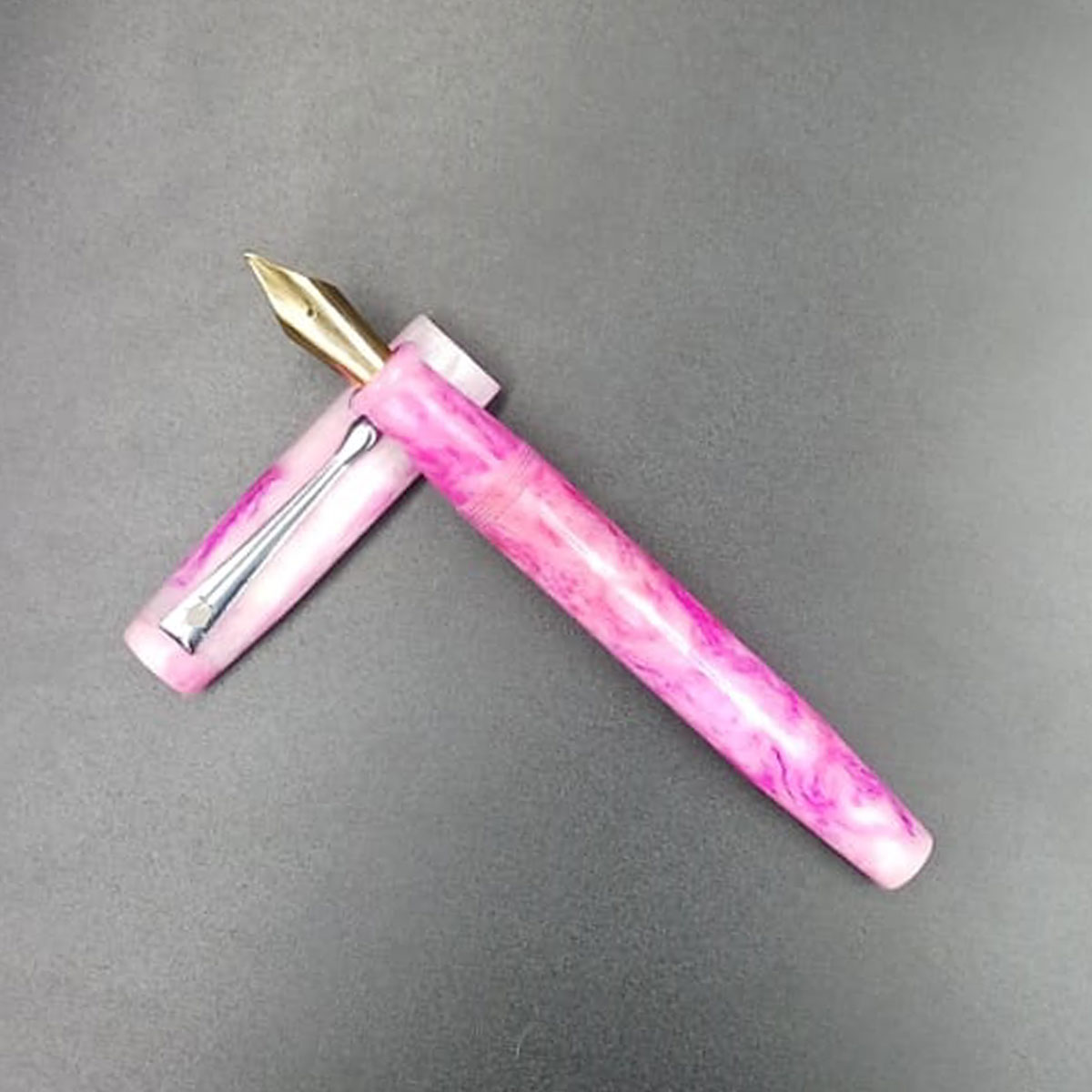 WOW Brand Model-1058A Peyal வானவில் 12/14mm Resin Pink And White Color Body Eyedropper Plus Cartridge And Converter Model Fountain Pen Click Converter Kanwrite Jowa Compatible Thread  SKU 60241