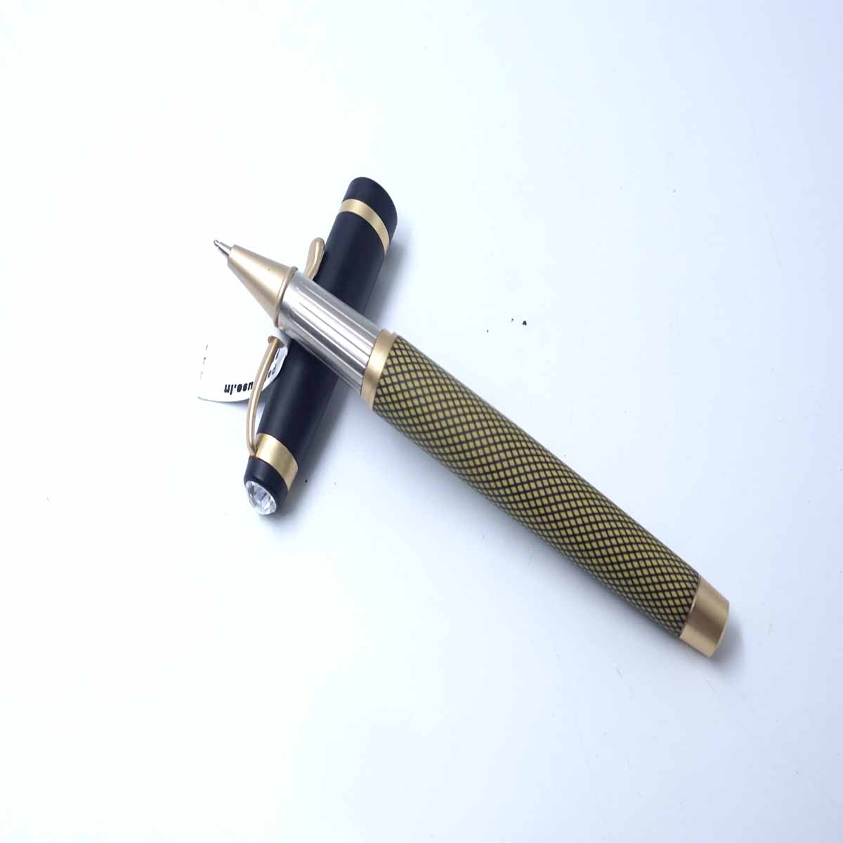 penhouse.in Yellow And Black Check  Design Body Fine Nib Black Cap Gold Clip And Trim  Stone On The Top Converter Type Fountain Pen SKU 25069