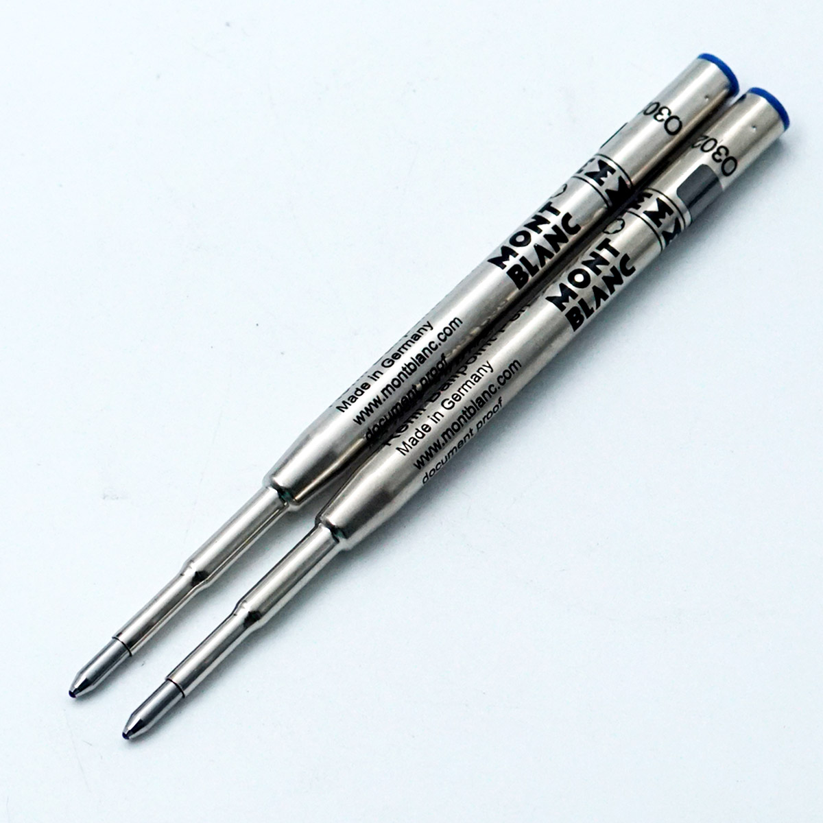MONTBLANC 0302 Royal Blue Ball point Pen Refills Medium (Back Of 2) SKU 71139