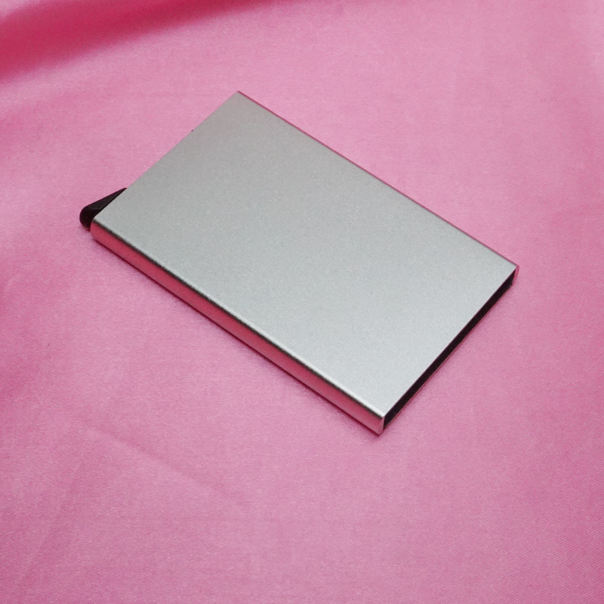 penhouse.in Silver Color Blocking Card Holder With Upto 7 Cards (6.25*9.6*0.96 cm) SKU 87158
