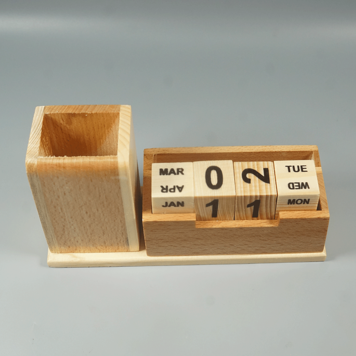 penhouse.in Wooden Pen Stand with Calendar and Mobile Stand SKU 87462