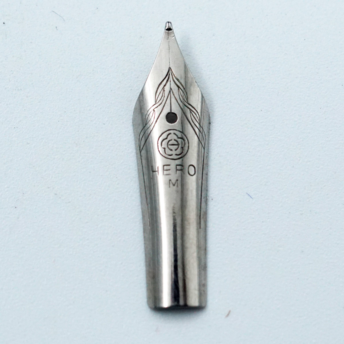 Hero No 5.5 Medium Nib Regular SSF SKU 90428