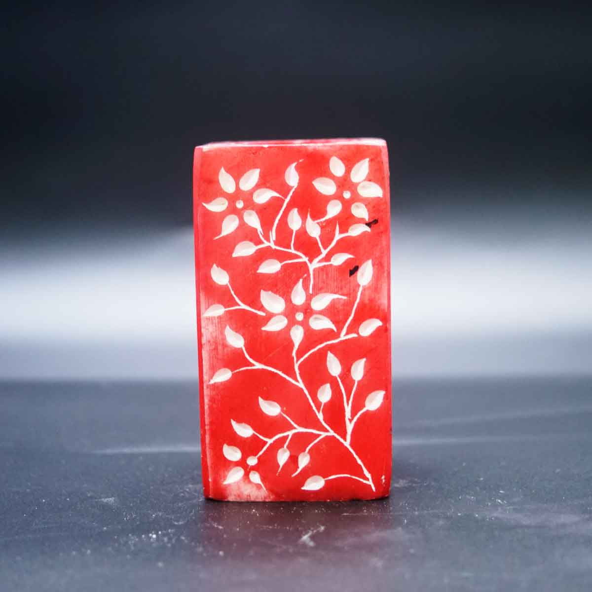 penhouse.in Naturalistic Carved Parura Pen Stand Red Colour Flower Designed SKU 95037
