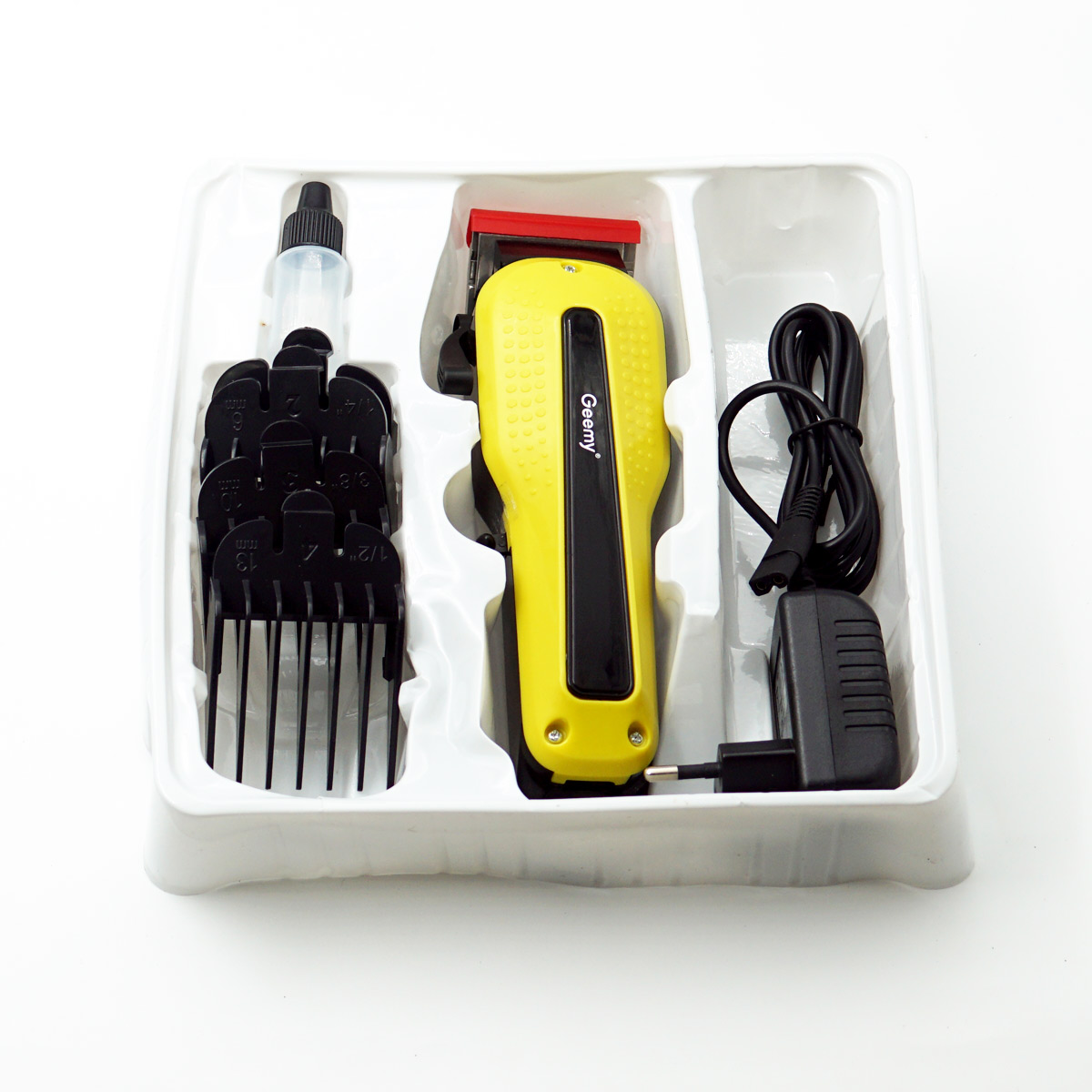 Geemy Professional hair clipper 6671 clpper LED display indigreter Trimmer 120 min Runtime 4 Length Settings  (Yellow) SKU 96594