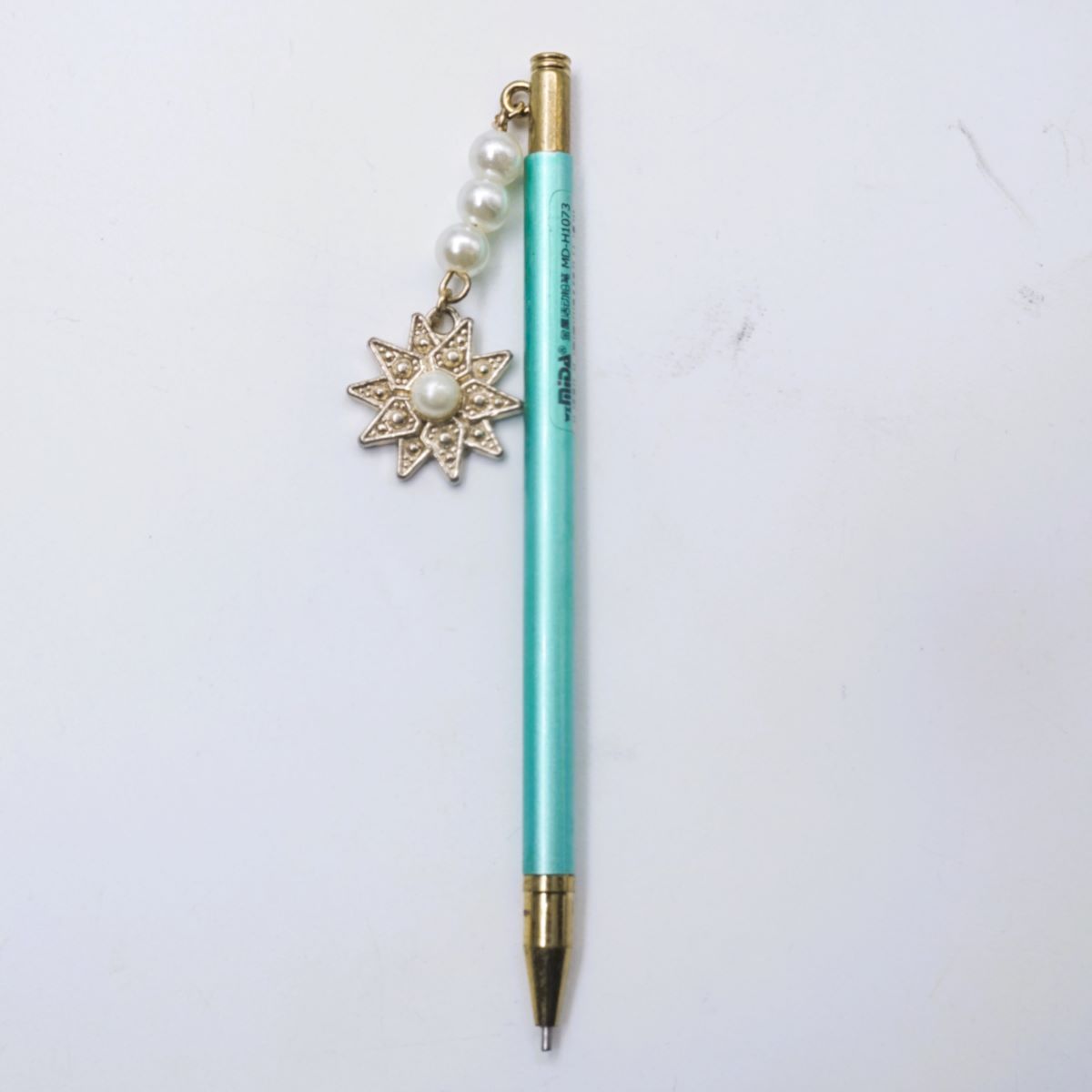 penhouse.in MD-H1073 Green Color body Gold Clip And Trim With Channel “STAR” Keychain 0.7mm Lead Pencil  SKU 51593