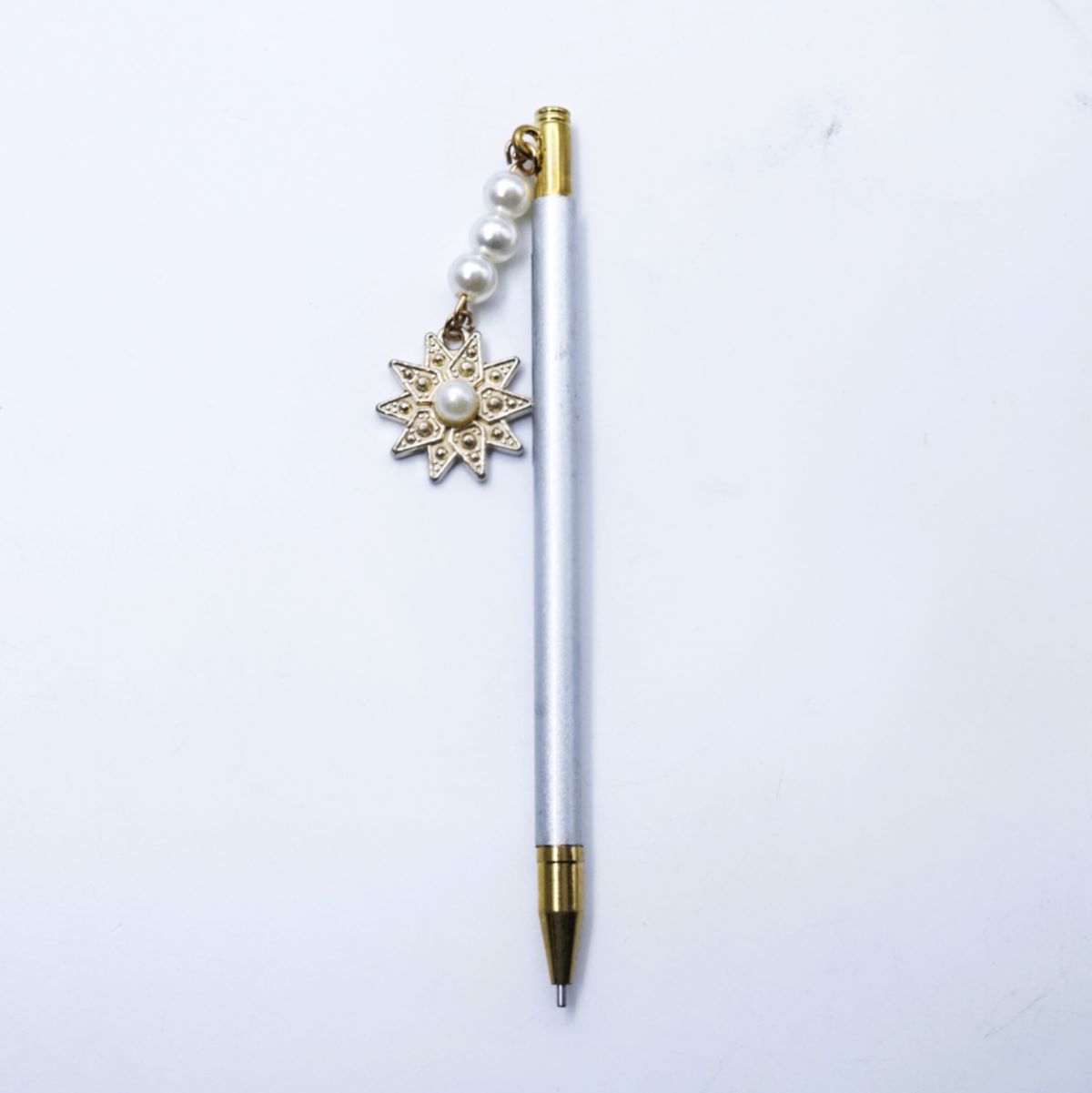 penhouse.in MD-H1073 White Color body Gold Clip And Trim With Channel “STAR” Keychain 0.7mm Lead Pencil  SKU 51591