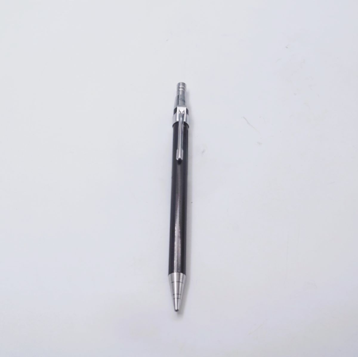 Penhouse.in Black Color Body With Silver Clip 0.7mm Lead Pencil SKU 51589