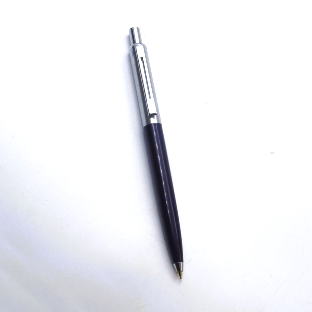 penhouse.in Black Color Body With Silver Clip Retractable Ball Pen SKU 26960