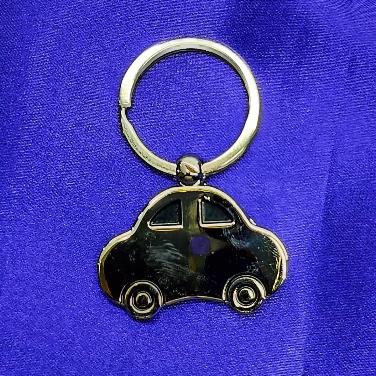 penhouse.in Car Shape Metal Personalized Keychain SKU KP154