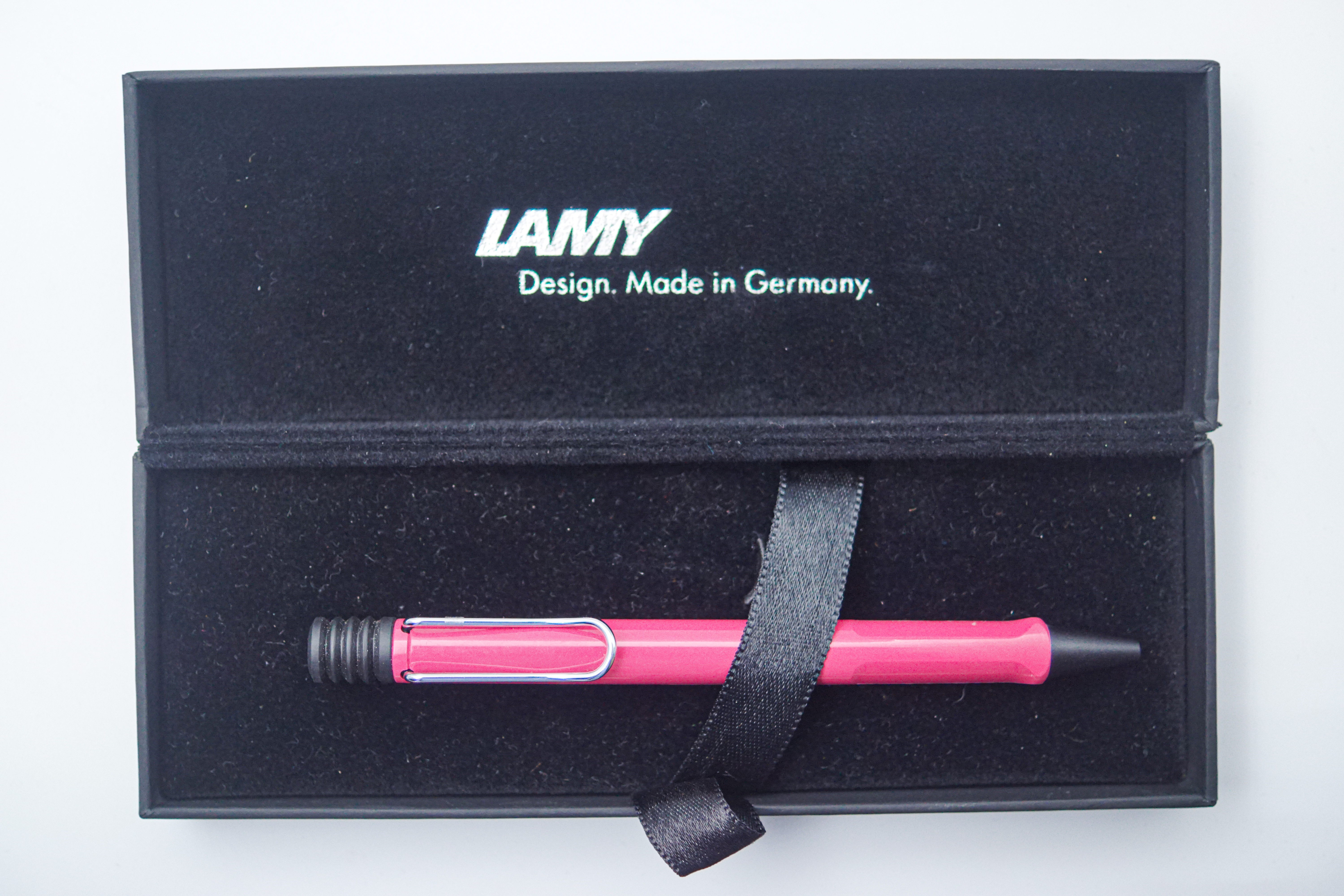 Lamy Safari Pink With Black Color Body Sliver Trim Medium Tip  Retractable Type Ball Pen SKU 24796