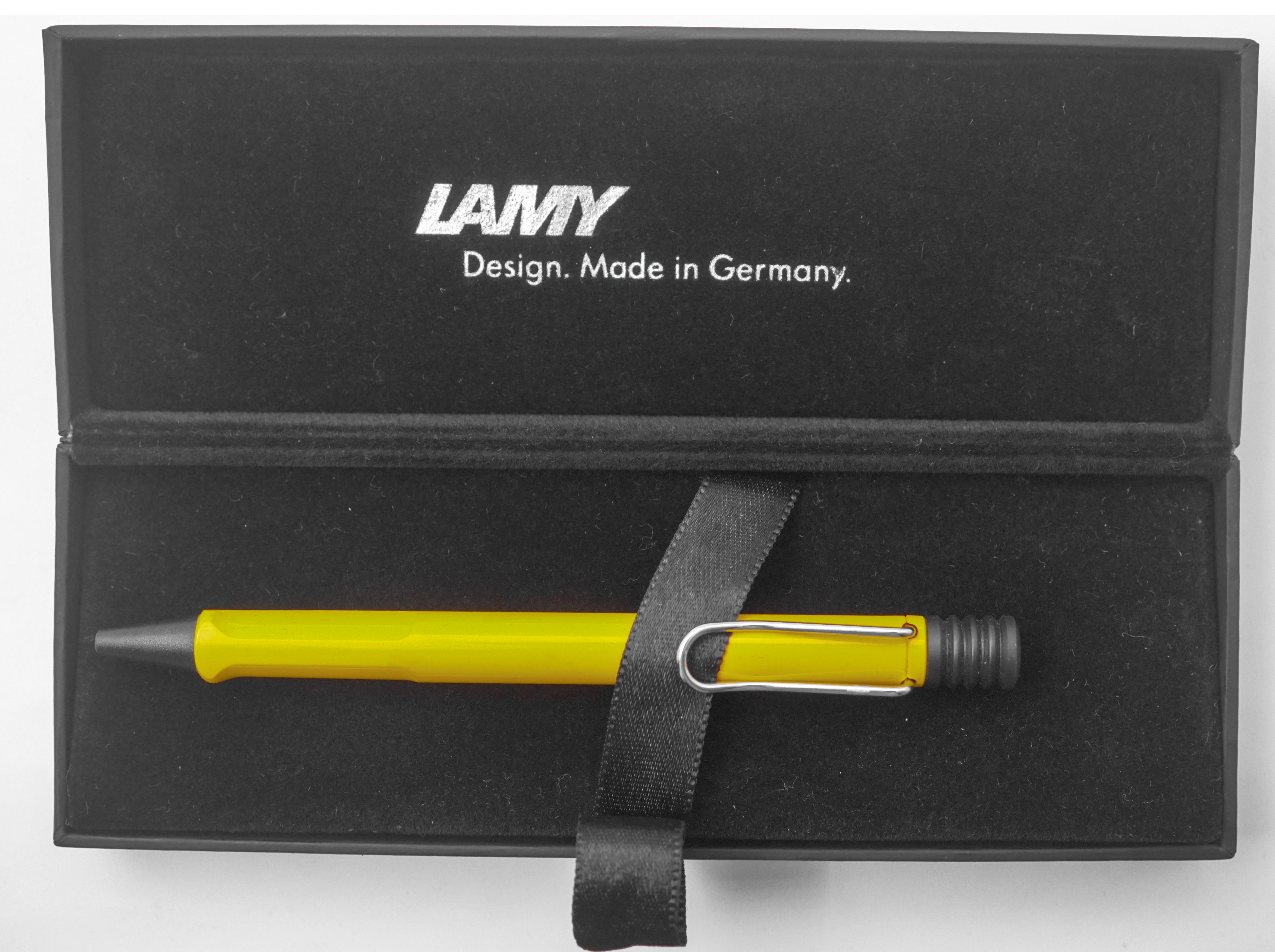 Lamy Safari Yellow With Black Color Body Sliver Trim Medium Tip  Retractable Type Ball Pen SKU 24800