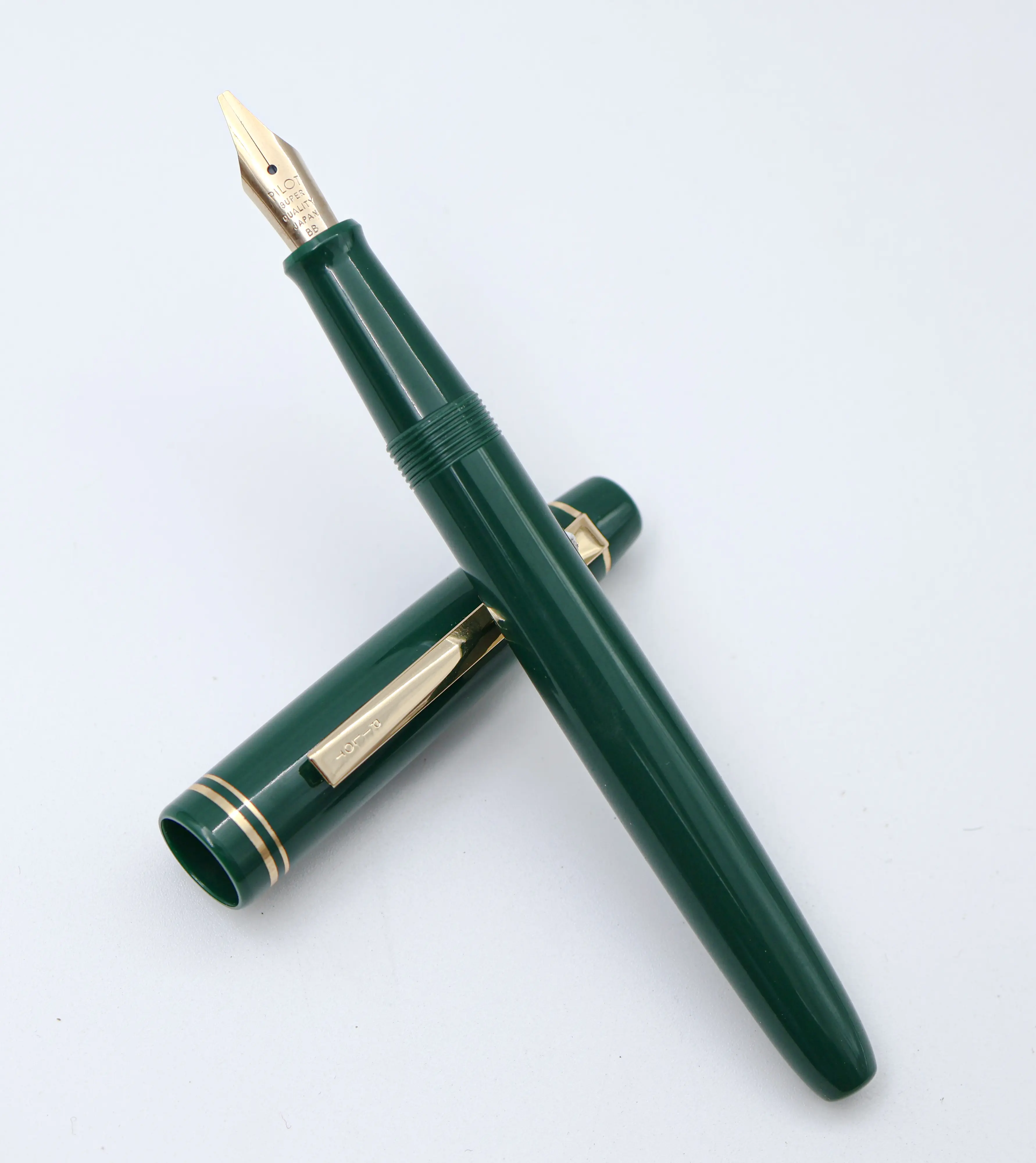Pilot 78G Green Color Body With BB Nip Gold Trims Eye Dropper