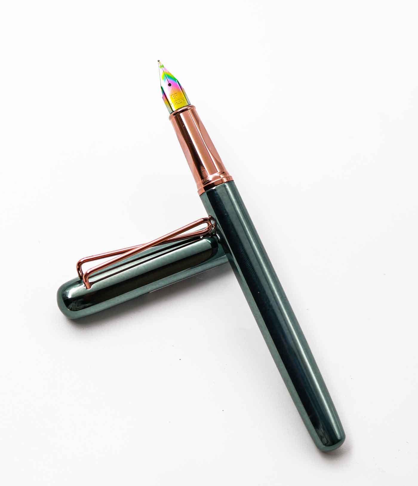Yiren 3725 Glossy Green Body With Copper  Designer Clip EF Nib Converter Type Fountain Pen SKU 25180