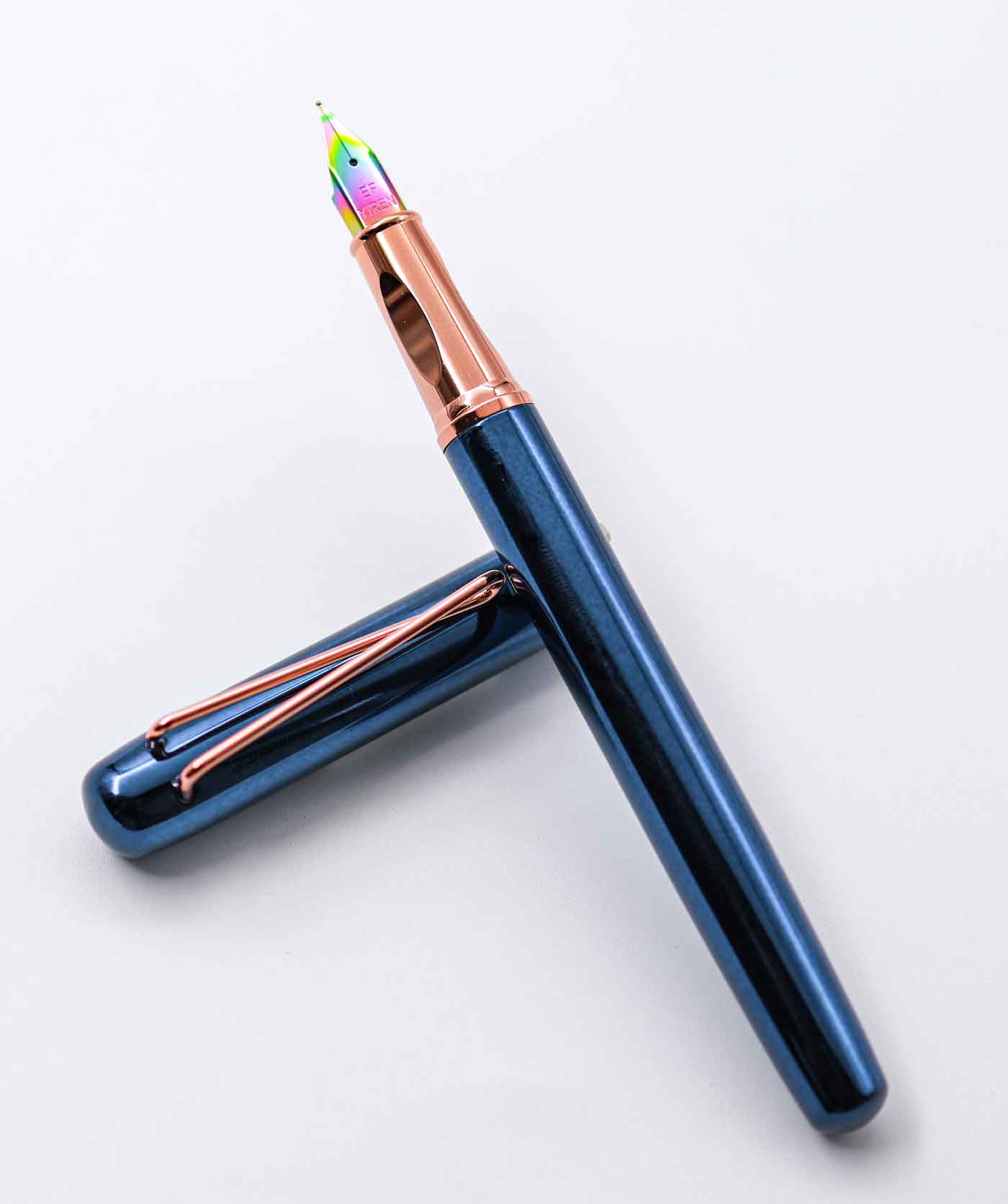 Yiren 3725 Glossy Blue Body With Copper  Designer Clip EF Nib Converter Type Fountain Pen SKU 25178