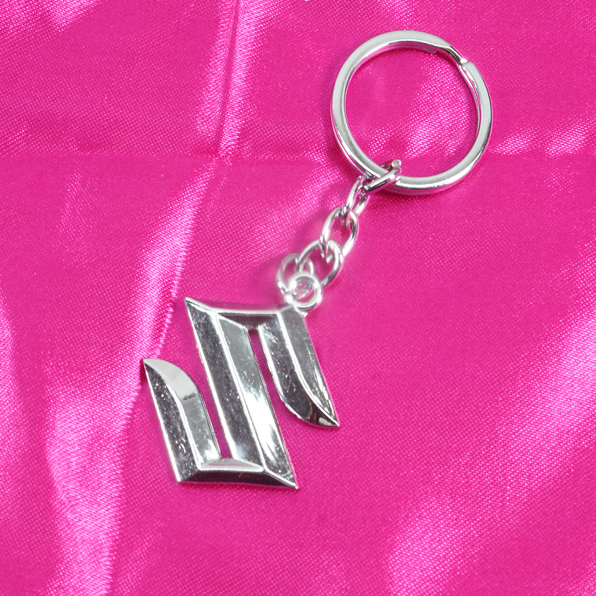 penhouse.in Suzuki Silver Metal Keychain SKU KP323
