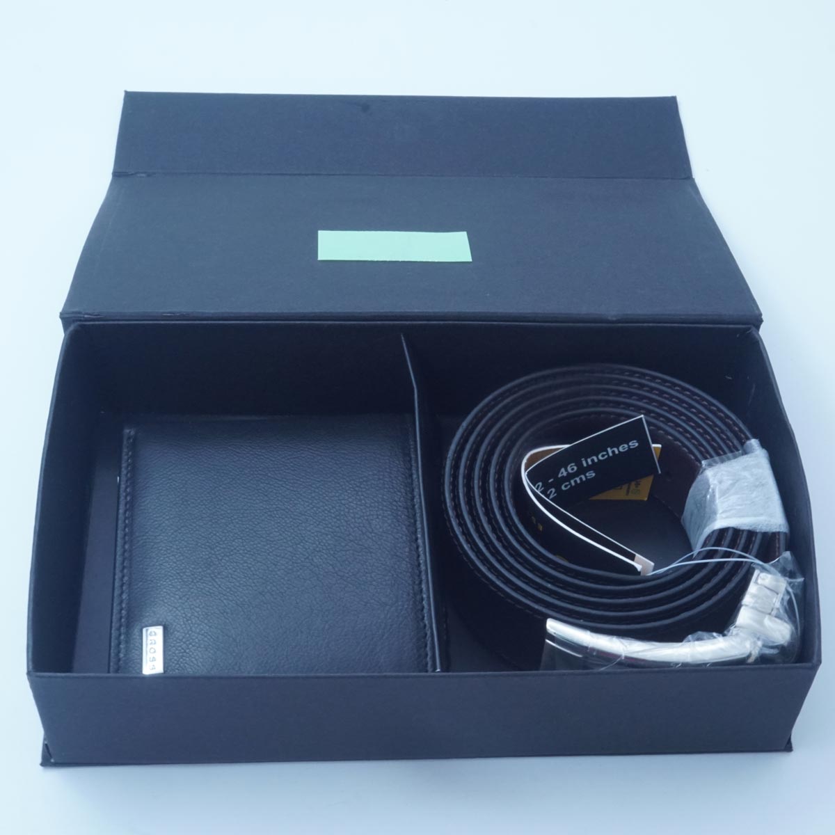 Cross Insignia BI-Fold Coin Wallet (AC248072_1-1) SKU 65123