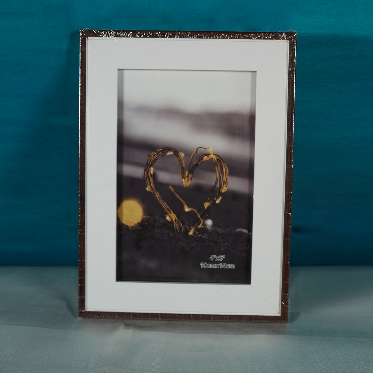 Penhouse.in Brown Color 10cmx15cm Wooden Photo Frame  SKU 51646