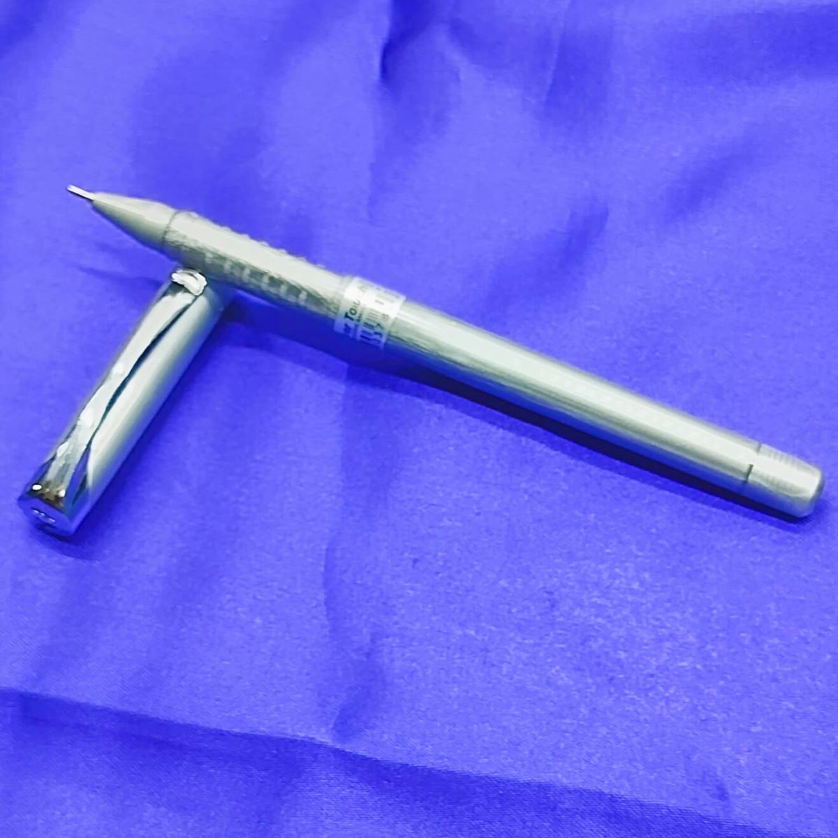 Montex pure elegance silver Color Body And Cap  Blue Writing Ball pen SKU 27199